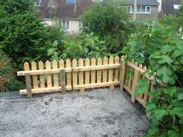 How To Make A Picket Fence From Pallets