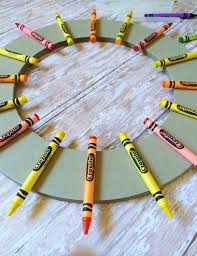 back to crayon wreath frugal