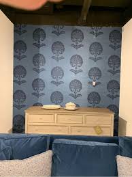 wallpaper removal and installation
