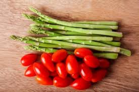Molte verdure, infatti, tra cui asparagi, funghi, pomodori, broccoli e piselli, oltre ai legumi, contengono nichel. Allergia Al Nichel Alimenti Consentiti E Alternative Reattivita A Nichel Eurosalus