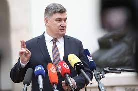 Ustavni sud odlučio: Milanović se ne može kandidatovati na izborima dok god  je predsjednik