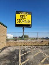 storage units in bloomington il