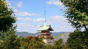 知ってた？京都には、金閣・銀閣…そして信長親子やあの天下の大泥棒を供養する「銅閣寺」がある | 京都府 - 歴史・文化 - Japaaan