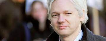 Assange hatte sich im juni 2012 in die ecuadorianische botschaft in london geflüchtet, um einer verhaftung wegen. Julian Assange Aktuelle Beitrage Zum Wikileaks Grunder