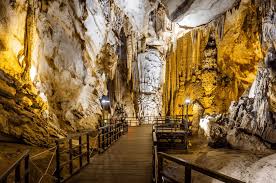 paradise cave day tour from hue