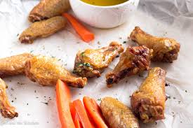 Get quality chicken wings at tesco. Seriously Crispy Oven Baked Chicken Wings With Garlic Butter Sauce
