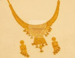 22 karat gold bridal necklace set