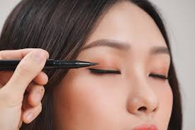 the best korean eyeliners to enhance
