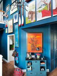 Family Friendly Entryway Gallery Wall