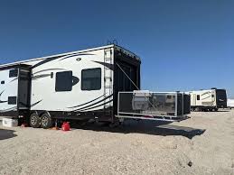 5 best fifth wheel toy haulers on the