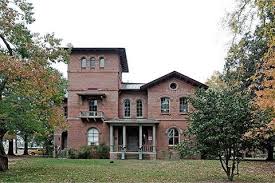 Click here 1907 victorian for sale in aviston illinois. Spooky Southern Mansions For Sale Historic Homes For Sale