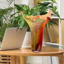 Hand Blown Art Glass Vase Av20337