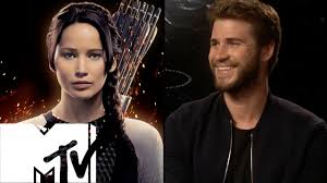 Liam hemsworth attends the new york city premiere of the hunger games catching fire. Liam Hemsworth Wants To Return To The Hunger Games On One Condition Mtv Movies Youtube
