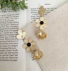 black golden earrings earrings