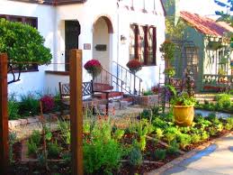 Front Yard Vegetable Garden Makeover