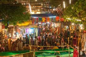 Saturday Night Market In Arpora Video