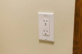 how to ground an electrical outlet with