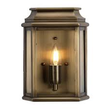 Traditional Outdoor Wall Lights