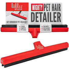 lilly brush mighty pet hair detailer