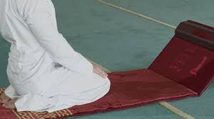 qatari firm rolls out smart prayer rug