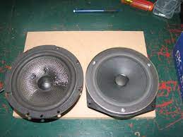 2000 honda accord door speaker size