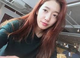 park shin hye s stunning no makeup selfie