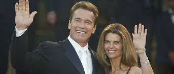Preston, who was born kelly kamalelehua smith on october 13, 1962, in honolulu, hawaii, studied acting at the university of southern california and launched her. Arnold Schwarzenegger Trauert Um Verstorbene Kelly Preston Promiflash De