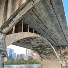 see austin bats under congress bridge