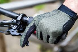 the 7 best mountain bike gloves of 2023