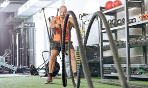 It's low impact, making it suitable for all ages. A Beginners Guide To Battle Ropes Puregym