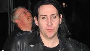 This site uses akismet to reduce spam. 9 Pictures Of Marilyn Manson Without Makeup Marilyn Manson Brian Warner Famous Singers