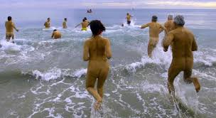 Le bain du 1er janvier ouvert aux nudistes en Vendée | RadioMogette.com