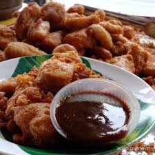 Jenis makanan ini sangat mudah ditemukan baik di pinggir jalan sampai di restoran. Assalamualaiku Pisang Goreng Sambal Kicap Johor D Taiping Facebook