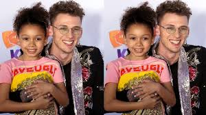 1 day ago · machine gun kelly attended the 2021 amas with his daughter casie colson baker which sparked the interest of the public about his family life. Pq6j3gria8xtxm