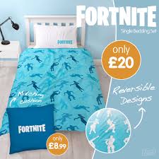 Jay franco fortnite battle bus 7 piece queen bed set is a set of bed pieces based on the battle bus from battle royale. Fortnite Bedding Queen Fortnite Bucks Free