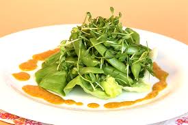 sugar snap peas pea microgreen salad