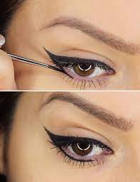 How to apply eyeliner for smaller eyes. How To Apply Liquid Eyeliner Perfectly Beginner S Tutorial With Pictures