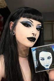 15 pretty goth makeup looks you must