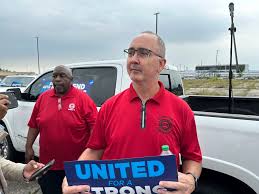 combative uaw presses big 3 automakers