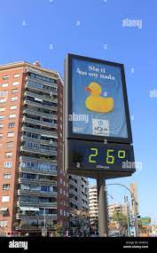 Temperature sign 26 degrees celsius Valencia Spain Stock Photo - Alamy