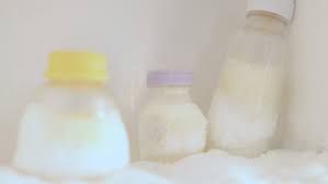 Medela Tips For Pumping Breastmilk Packing Freezing