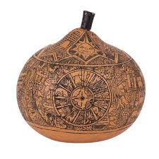 UNICEF Market | Hand Carved Andean Trilogy Sun and Moon Gourd Decorative  Box - Andean Trilogy