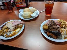 Golden corral has thanksgiving takeout meals for small groups of 4 up to groups of 12. Golden Corral Springfield 2734 N Kansas Expy Photos Restaurant Reviews Order Online Food Delivery Tripadvisor