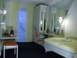 The patients of the median rehabilitation clinic berlin kladow live in cozy single and double rooms with all the necessary things for maximum comfort. Median Hohenfeldklinik In Bad Camberg