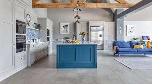 Come in and see our selection and wholesale pricing. Bespoke Kitchens Luxury Kitchen Designers Tom Howley