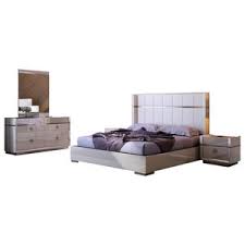 Classic wood ones pair with any modern bedroom furniture, while. Athens White Lacquer 5 Piece Platform Modern Bedroom Set Contemporary Bedroom Furniture Sets By Furniture Import Export Inc Houzz