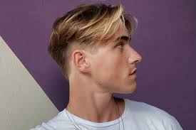 9 best middle part hairstyles for men