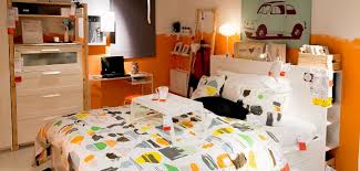Perfect for storing quilts, pillows and bed linen. Ikea Hacks Fur Das Bett Die Coolsten Ideen Rund Ums Schlafgemach