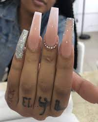 31 long acrylic nails design ideas that i found on pinterest. ð™¥ð™žð™£ð™©ð™šð™§ð™šð™¨ð™© ð™©ð™–ð™¨ð™©ð™®ð™®ð™™0ð™¡ð™¡ Bling Acrylic Nails Long Acrylic Nails Coffin Long Acrylic Nails