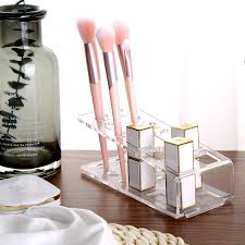 dresser cosmetic case brushes